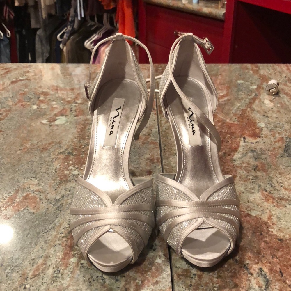 Mina heels silver